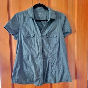 Sonoma Large Green Button Down